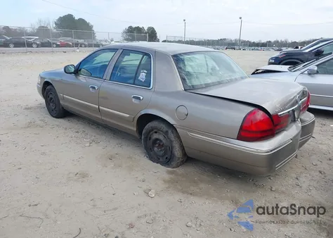 2004 Mercury Grand Marquis Gs z USA, uszkodzony, nr VIN 2MEFM74W14X657398